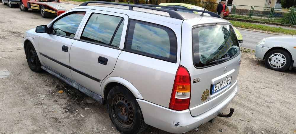 Opel astra kombi gaz hak  małe spalanie