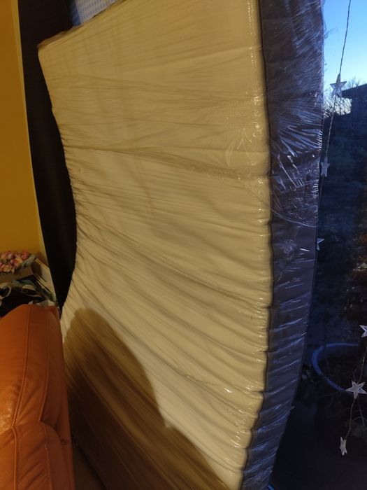 Materac Vesteroy twardy 140x200