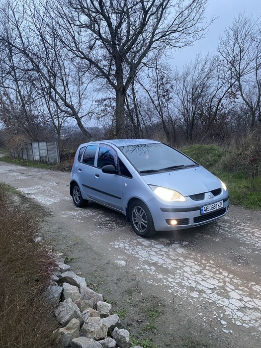 Мітсубісі Кольт 140000 пробіг
