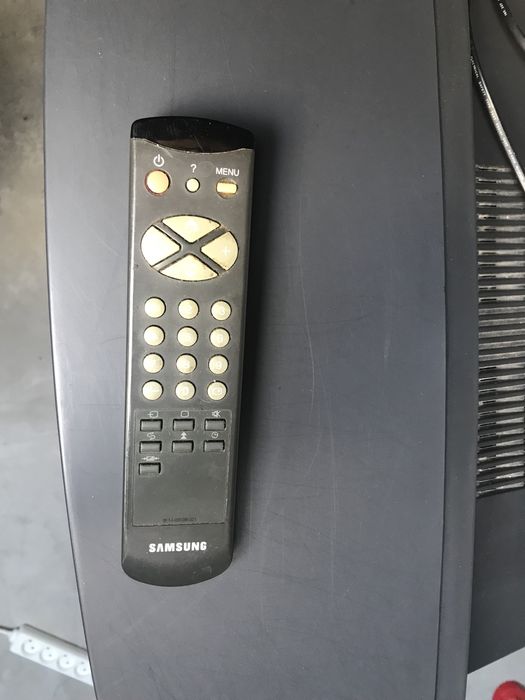 Продам телевизор Samsung