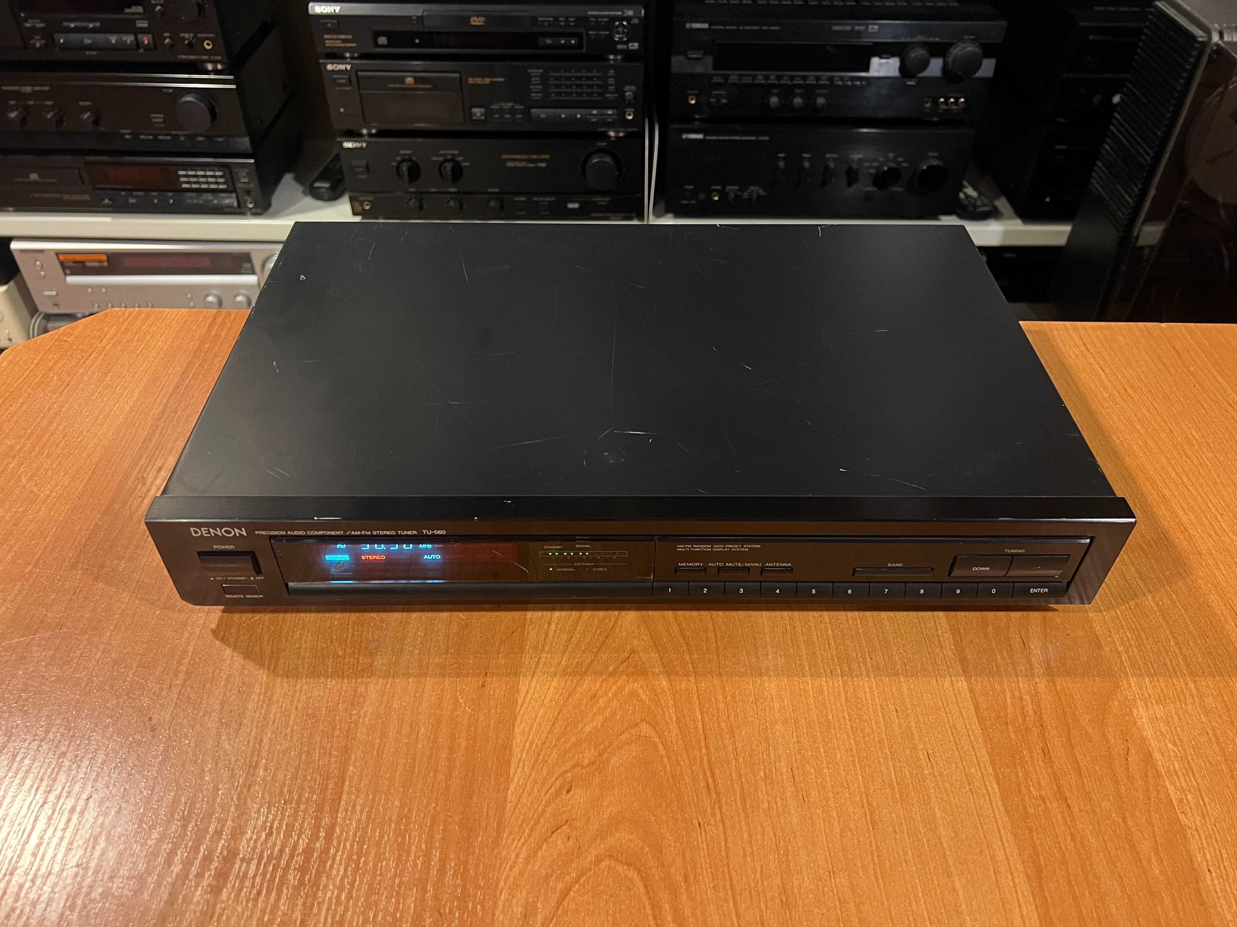 Tuner radiowy Denon TU-560 Audio Room