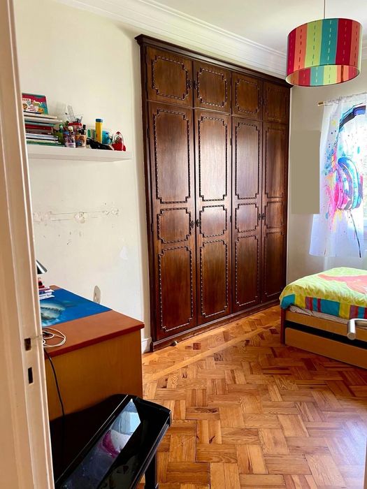 Apartamento em Alvalade 155m2