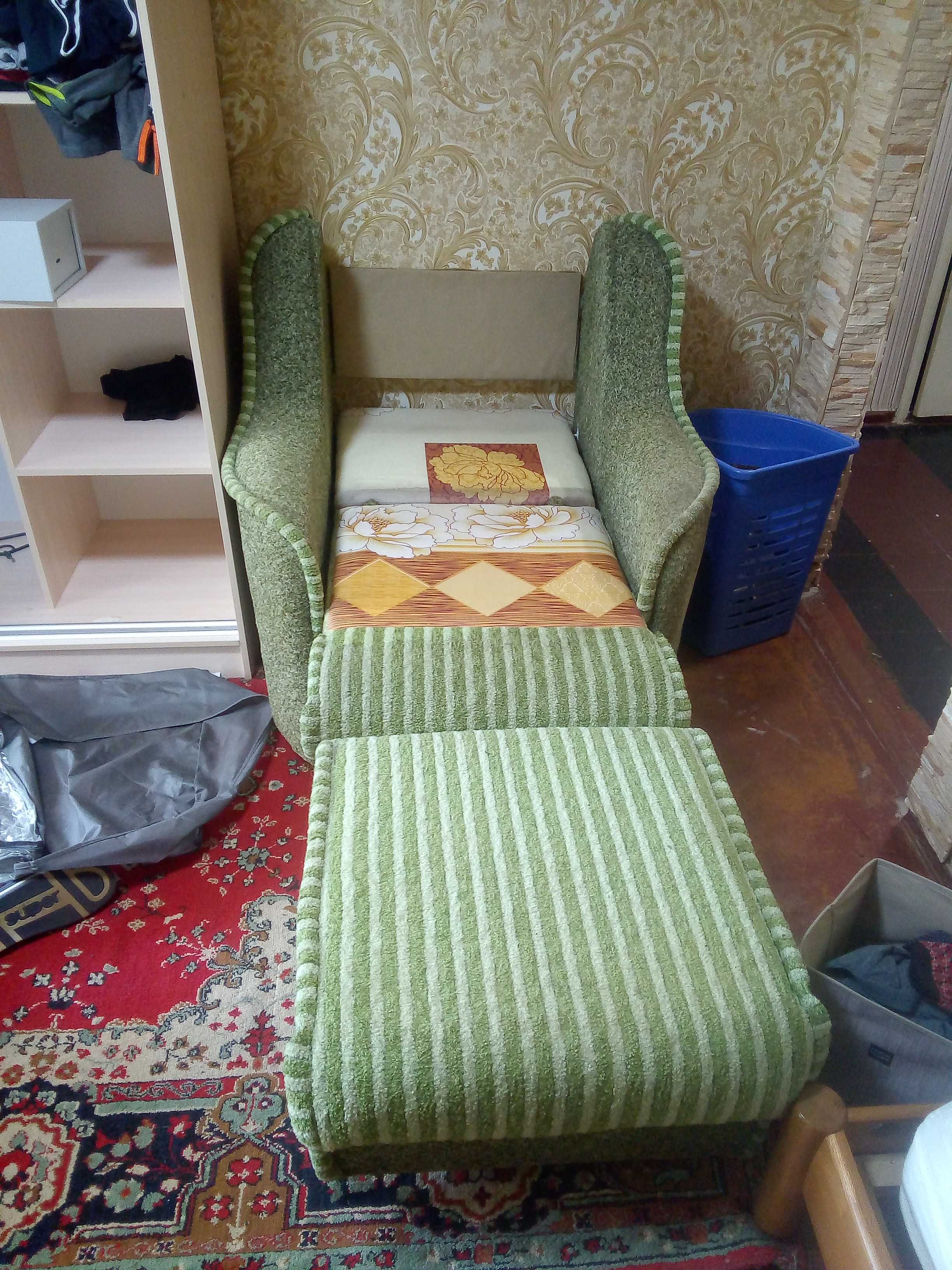 Кресло розкладне-диван