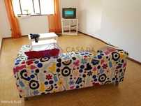Apartamento T3, no centro de Penafiel