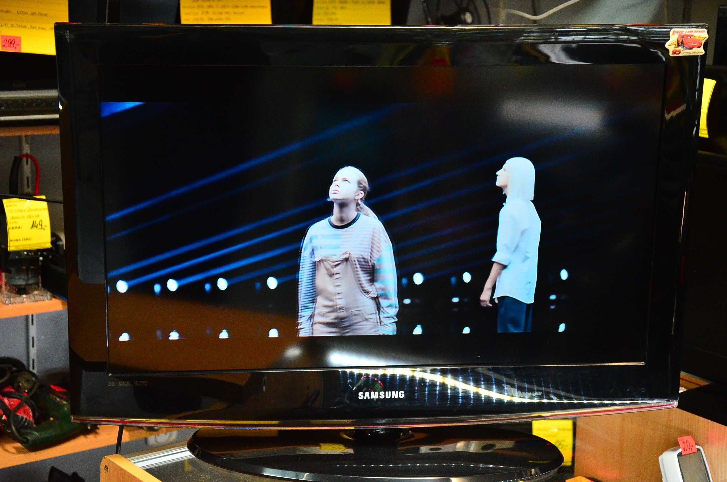 Telewizor LCD 32" SAMSUNG LE32B450C komis Madej Tarnów