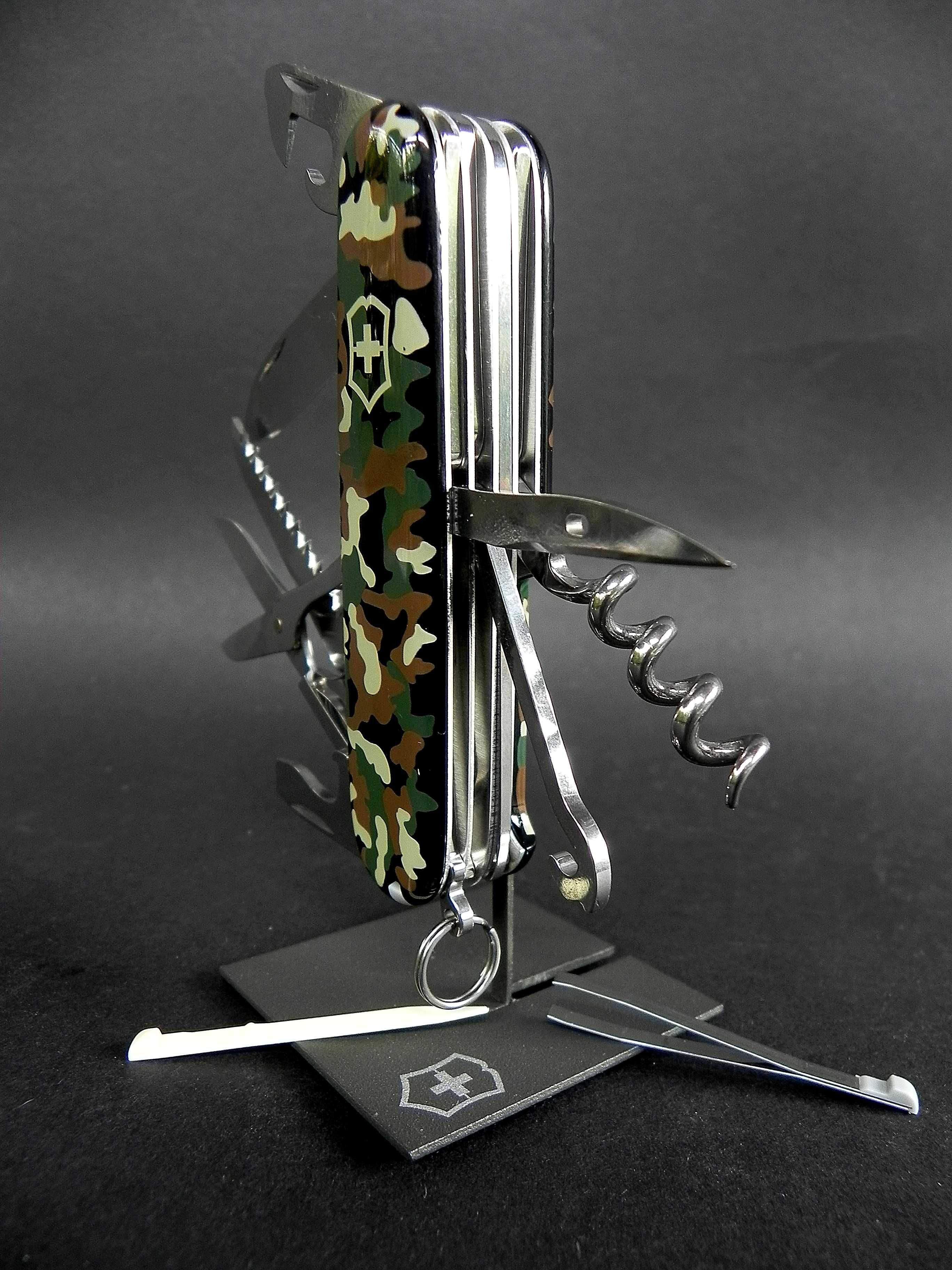 Victorinox scyzoryk wielofunkcyjny 91mm, HUNTSMAN 1.3713.94