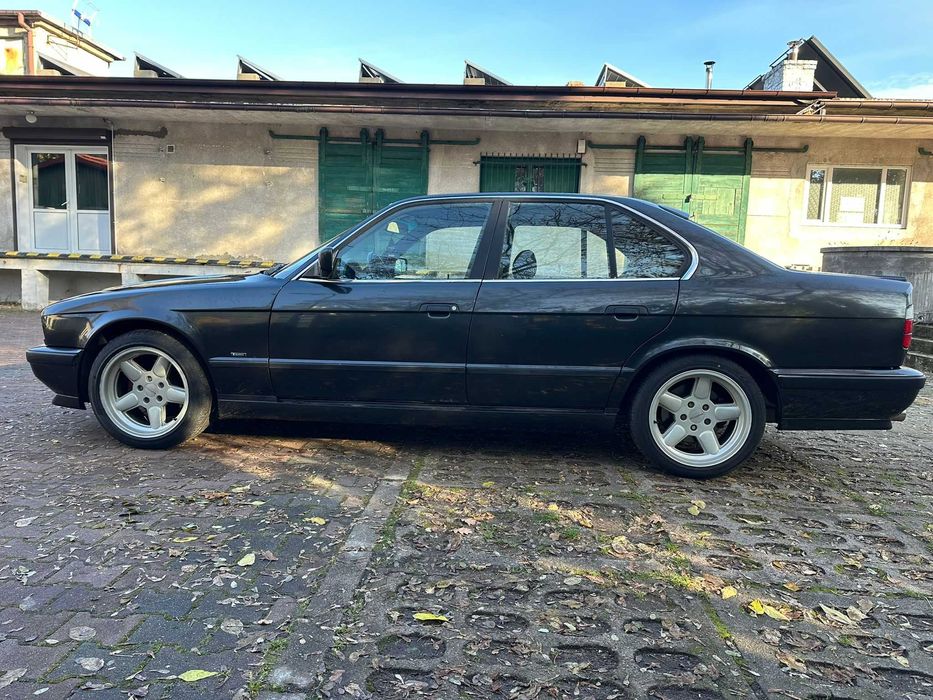 BMW Seria 5 535i manual m technic mozliwa zamiana