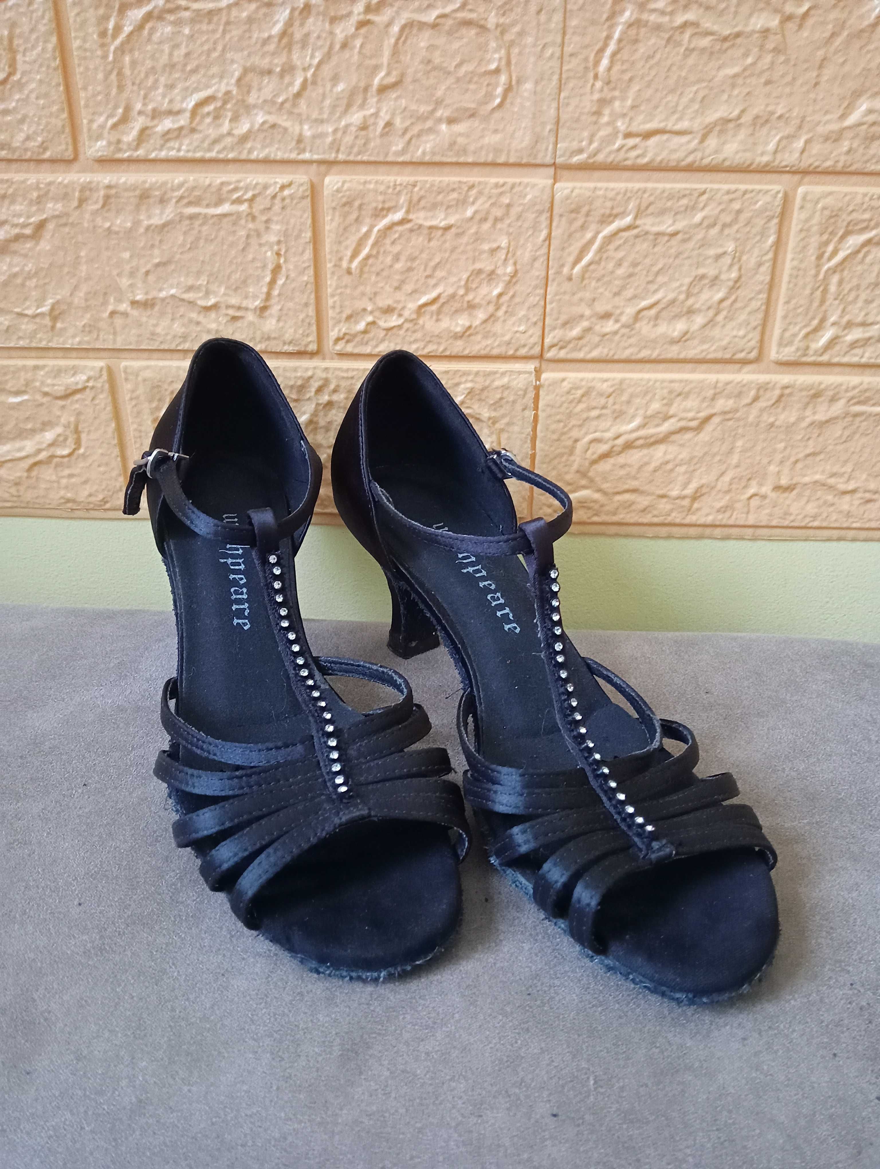 Продам туфлі для бальних танців латіна