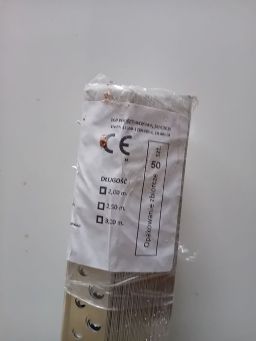 Narożnik perforowany aluminiowy 23x23 dł 3m. 50szt