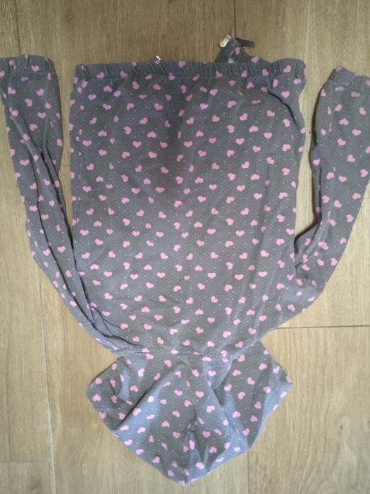 Śliczna bluza dla dziewczynki r. 116, 6 lat