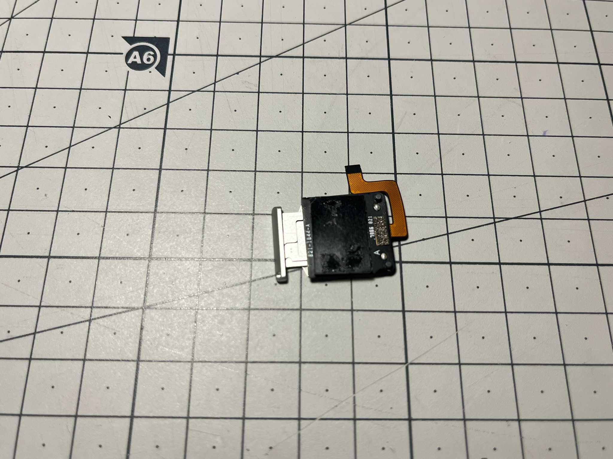 Gniazdo kart SIM do iPad 5, A1823