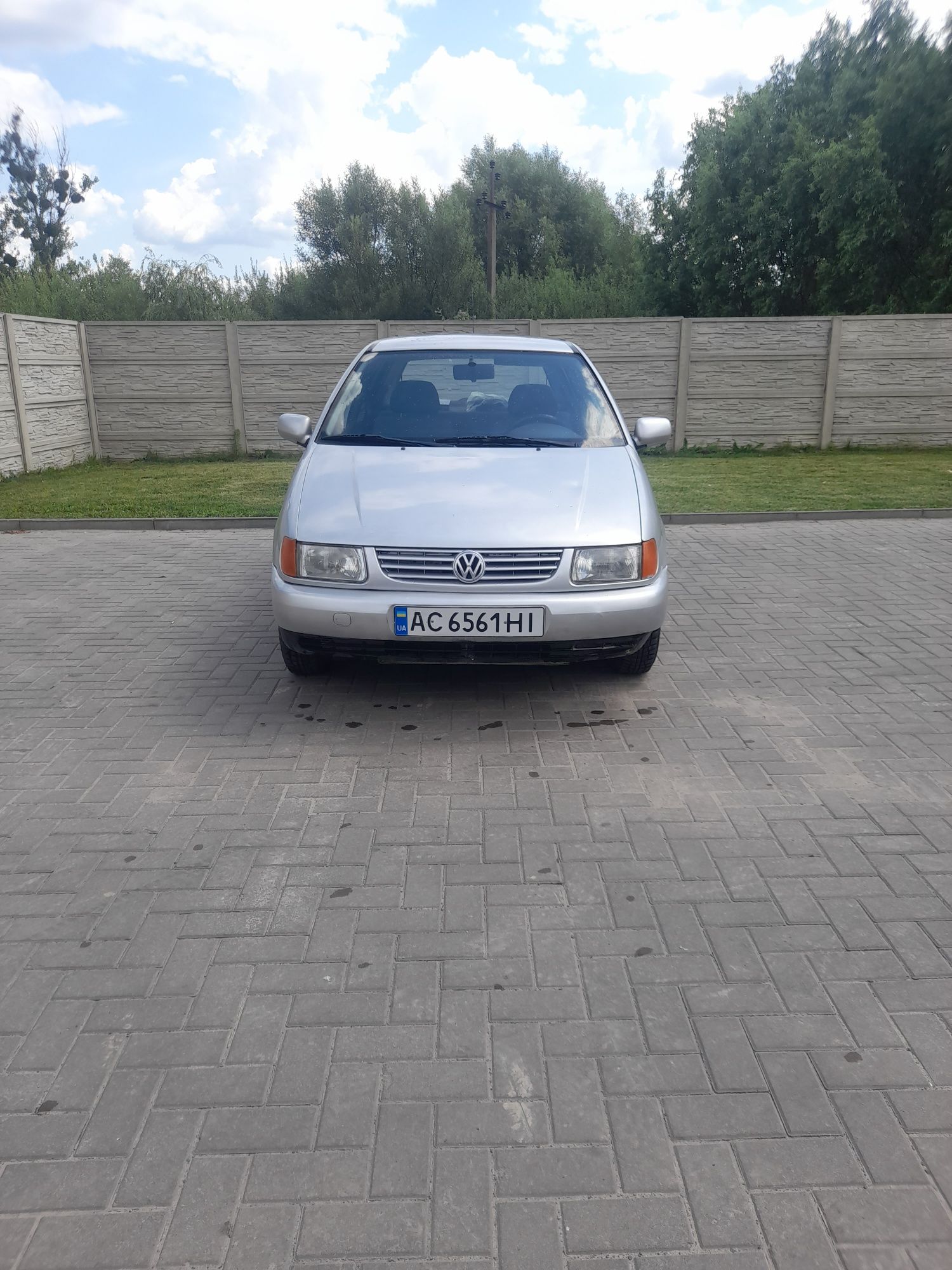 Продам автомобіль фольксваген