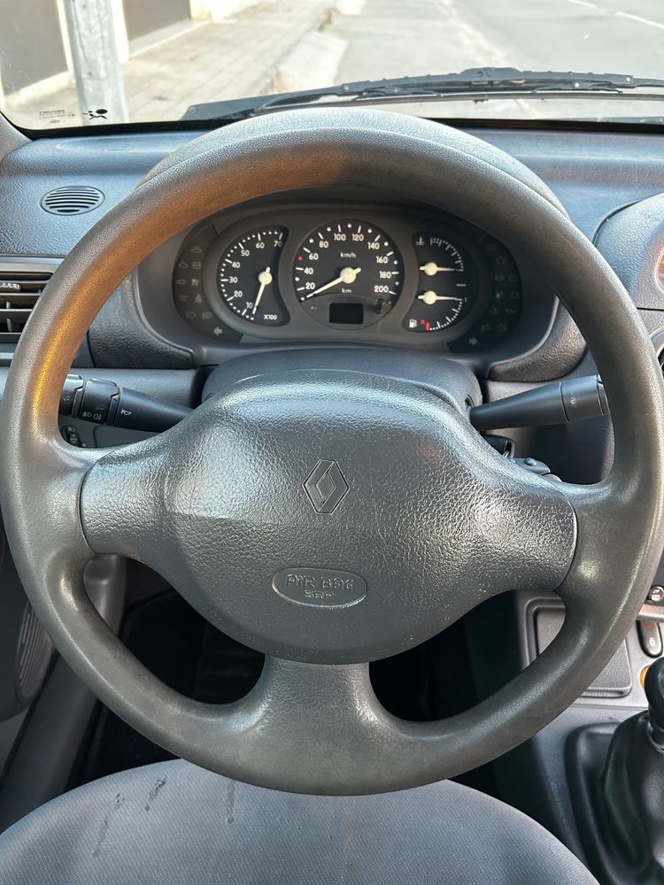 Renault clio 1.2