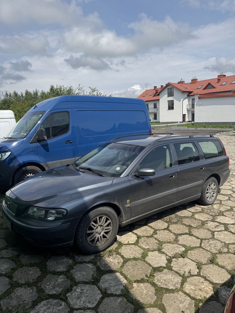 Volvo v70 2.4d 2003r
