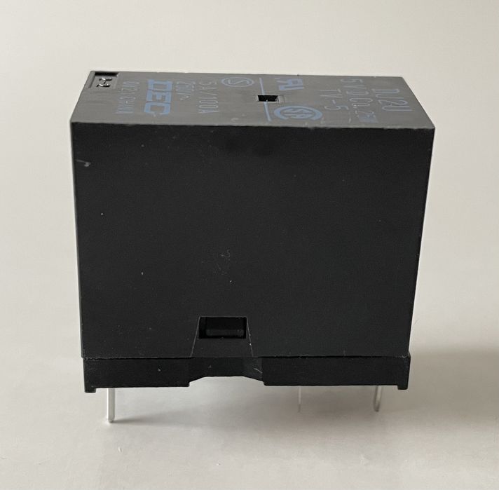 Przekaźnik DJ2U - 5 DC -2Z - DEC - Nowy