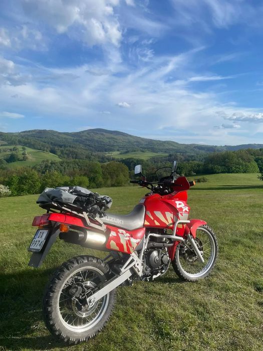Suzuki DR 650 RSE w bardzo dobrym stanie - zadbany.