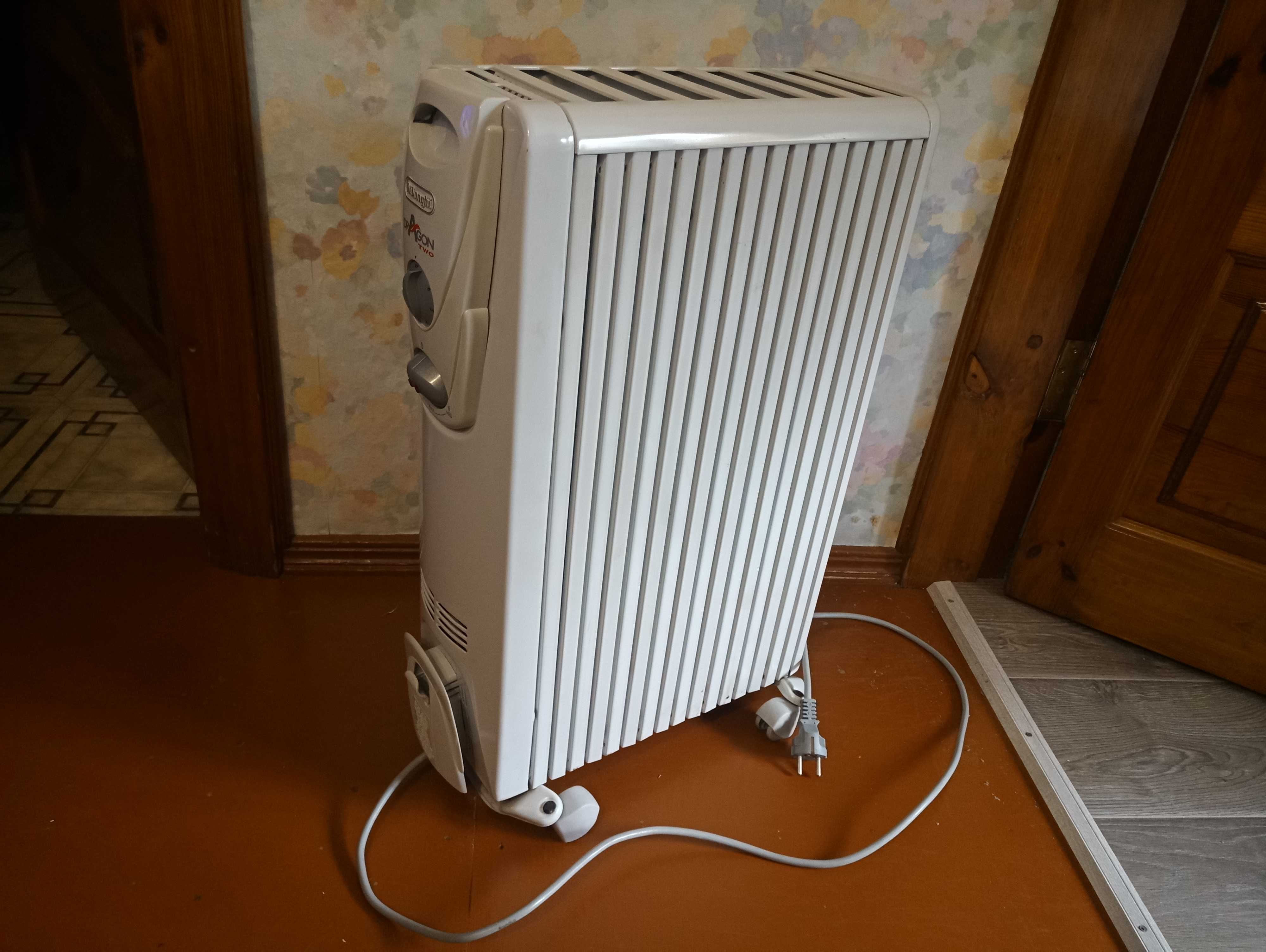 DeLonghi масляный обогреватель (Италия)