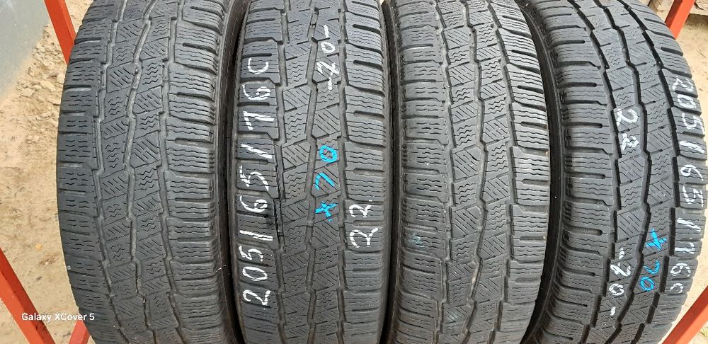 Opony Zimowe 205÷65÷16C÷Firma MICHELIN.Rok 2022.Adres-ZALESIANY 33 A.