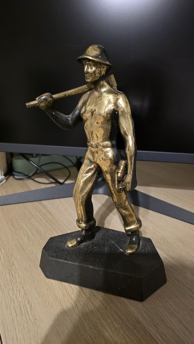figurka Górnika mosiądz wys. 27cm barbórka