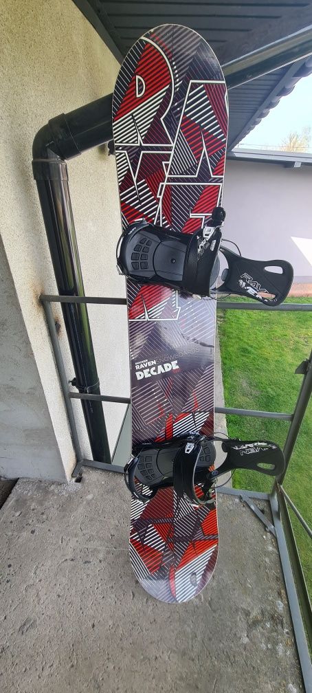 Deska snowboard raven