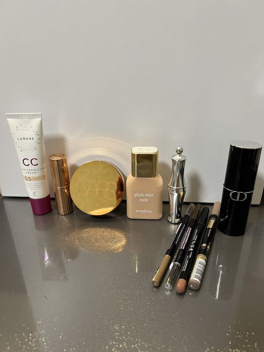 Тональний lumene dior sisley бронзер nars помада charlotte tilbury