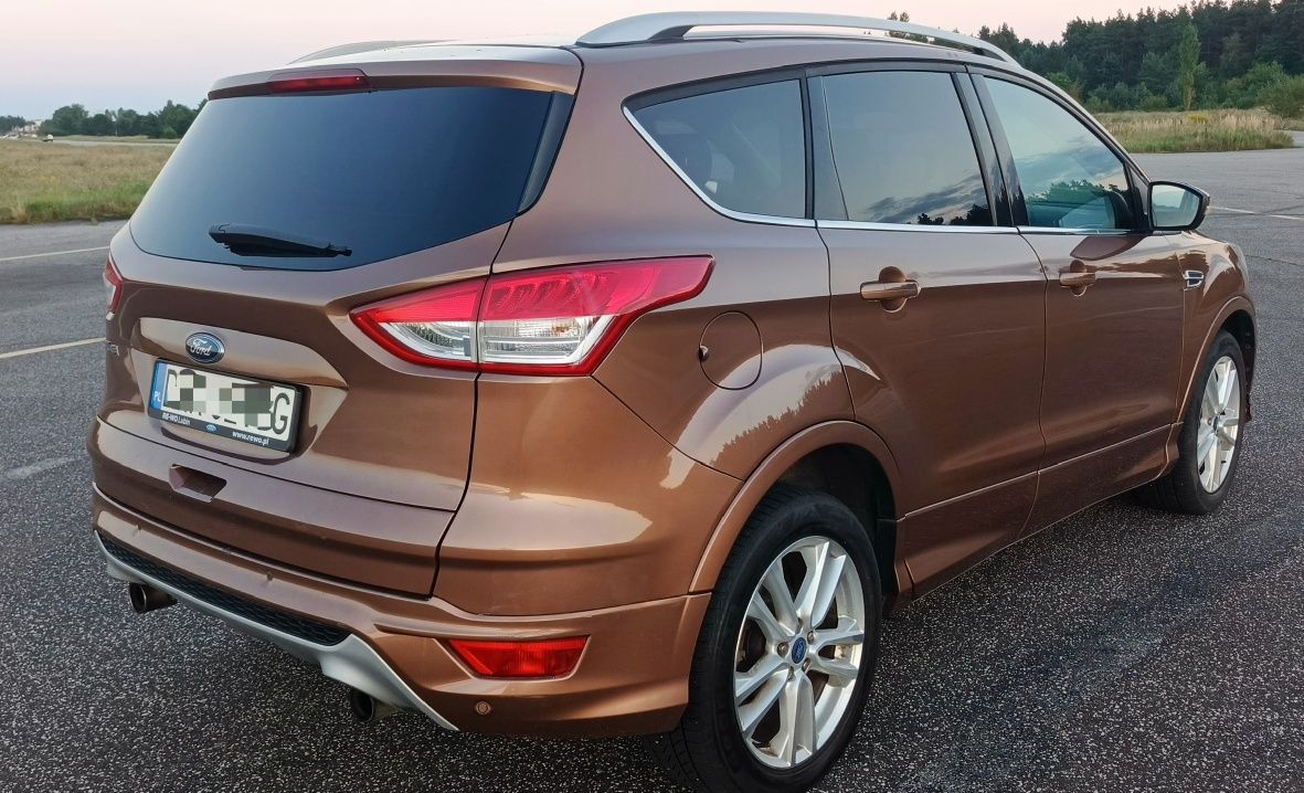 Ford Kuga 2.0 TDCi 200KM 4x4 ST-Line – full opcja, super stan