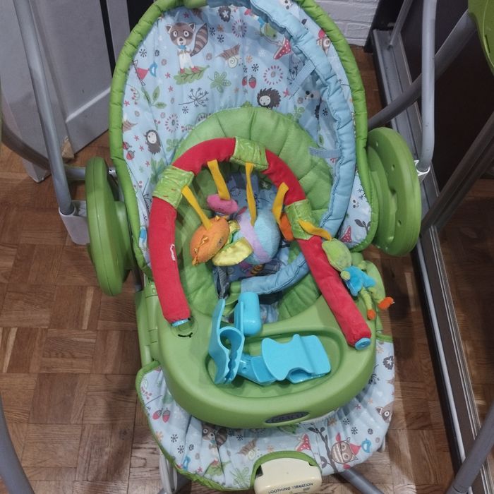 Крісло гойдалка Graco заколисувальний центр