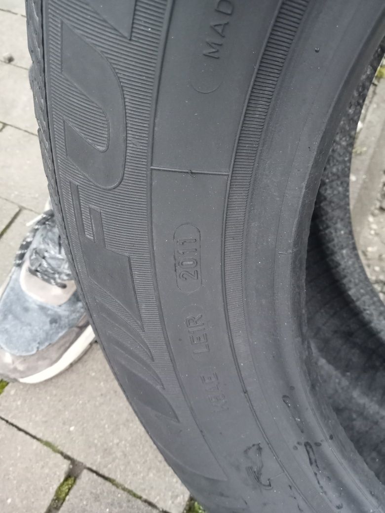 2x Opony Używane Całoroczne 195/65R15 Dębica