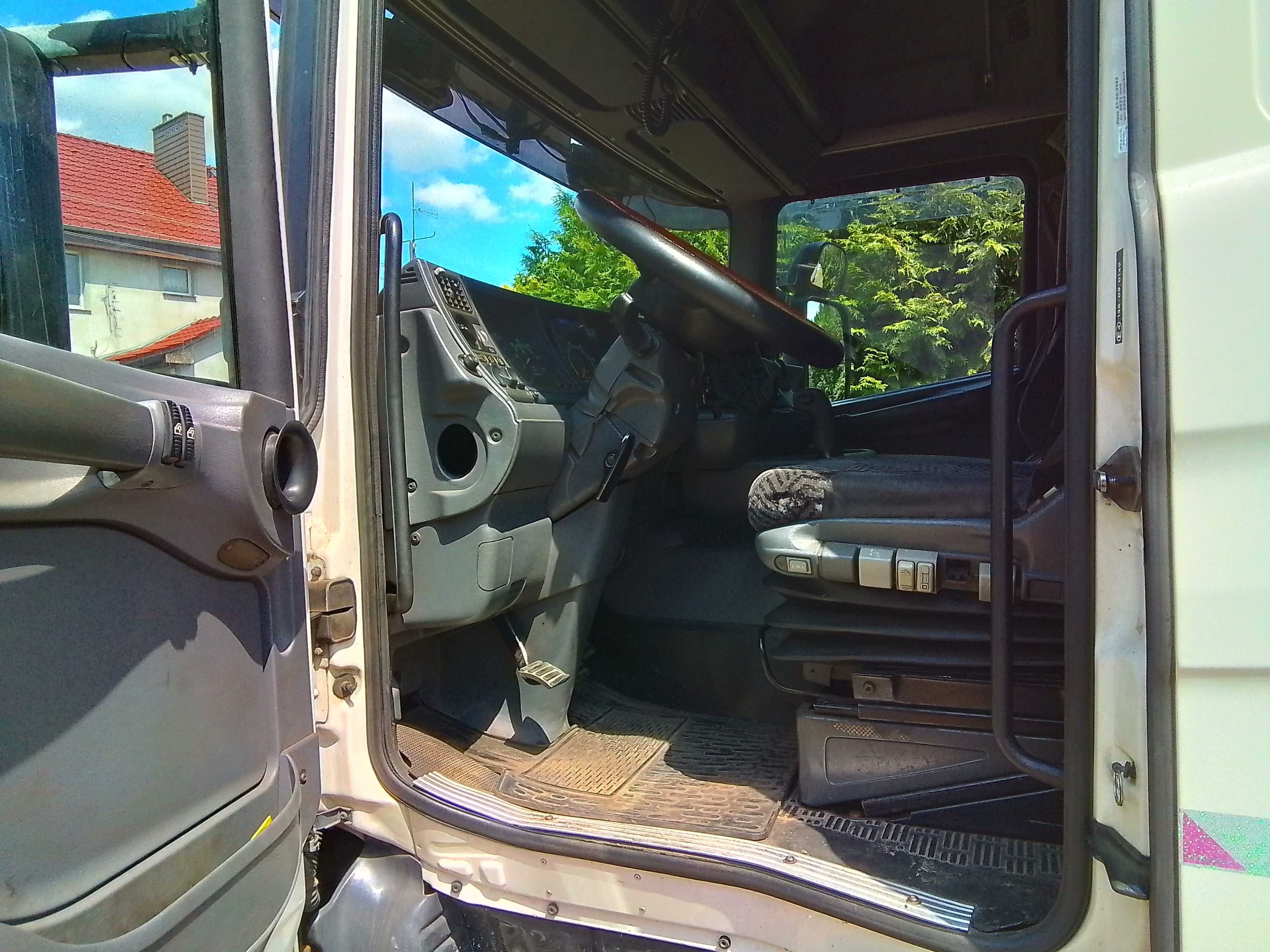 Scania 124 440 KM mege