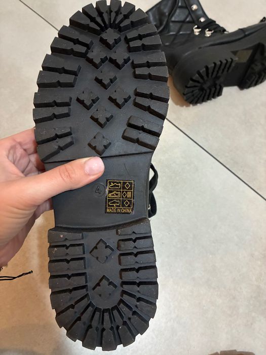 Pikowane sztyblety czarne 37 Retro