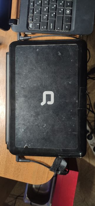 Продам 2 нетбука hp mini