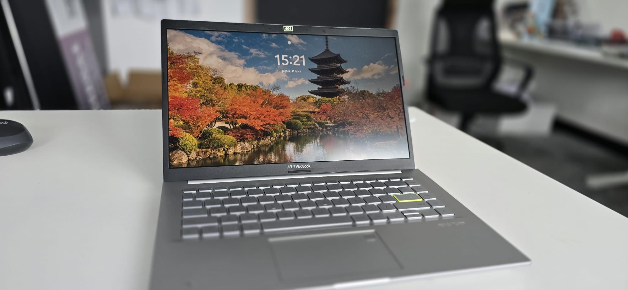 Laptop Asus k 413e