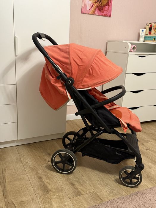 Прогулянкова коляска Cybex Beezy