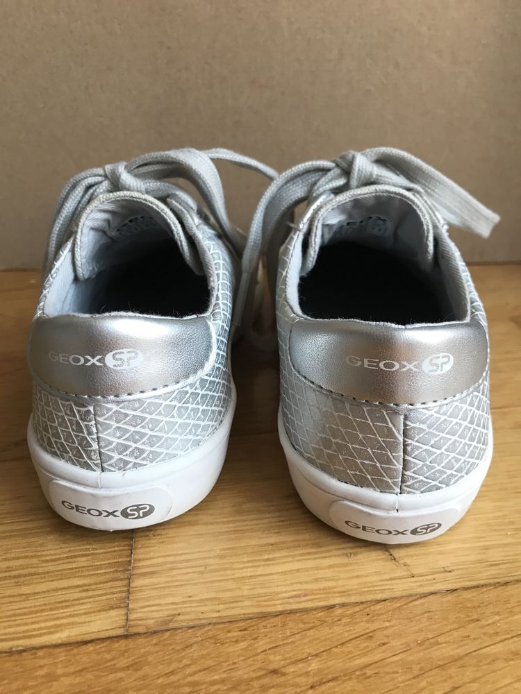 Geox respira trampki sneakersy adidasy srebrne nowe tanio