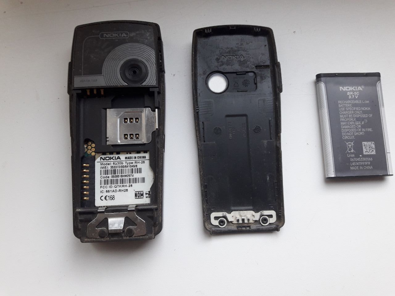 Мобильный телефон Nokia 6230b