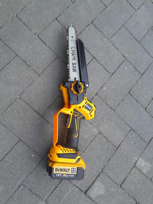 Pilarka piła akumulatorowa dewalt elektryczna