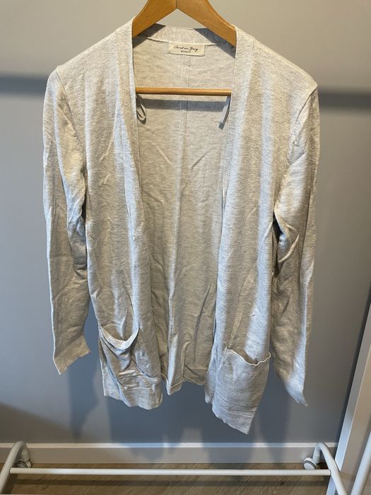 Szary kardigan z kieszeniami