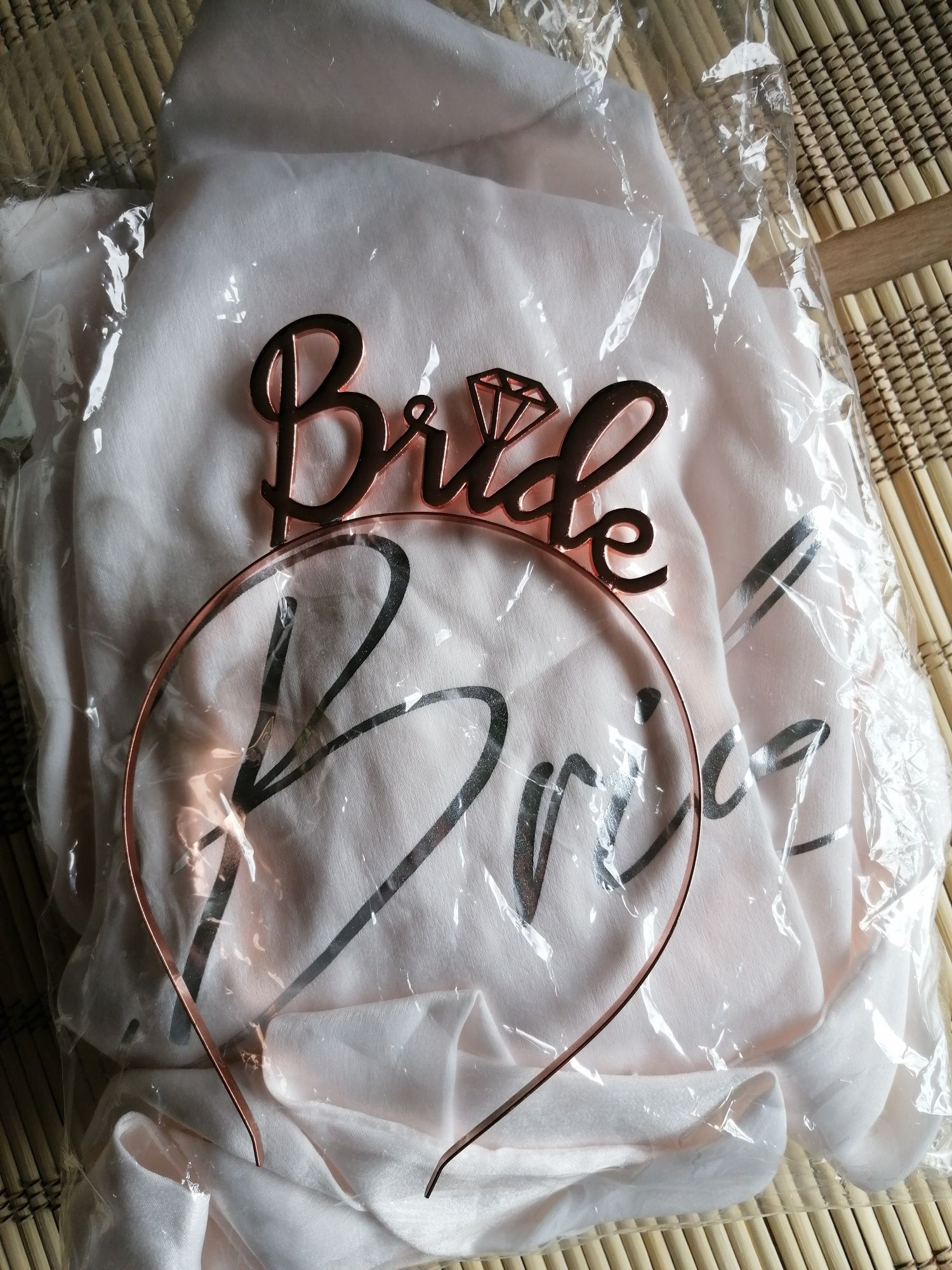 Nowe Mohito Szlafrok ślubny z napisem Bride rozmiar S plus dodatki gra