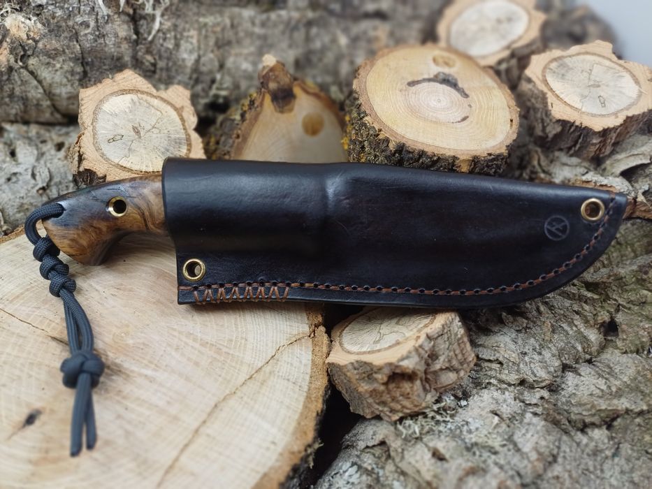 Faca artesanal para bushcraft