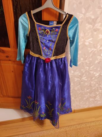 Платье фирмы Disney Frozen