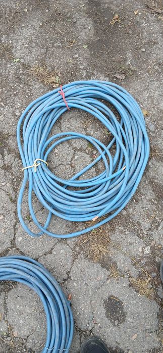 Продам сварочные кабеля кг-35 новые