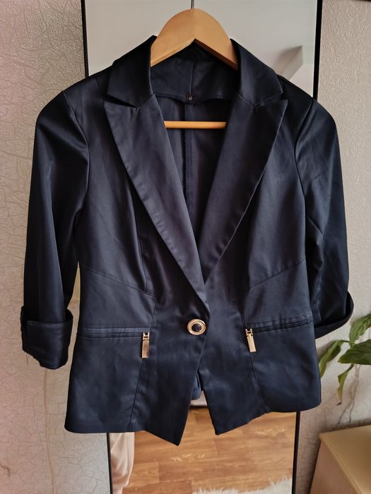 Піджак в гарному стані