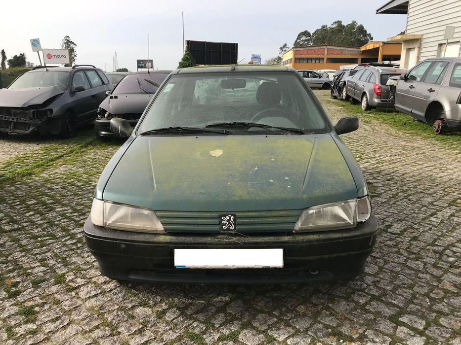 Peugeot 106 1.4D 5P 1994 - Para Peças