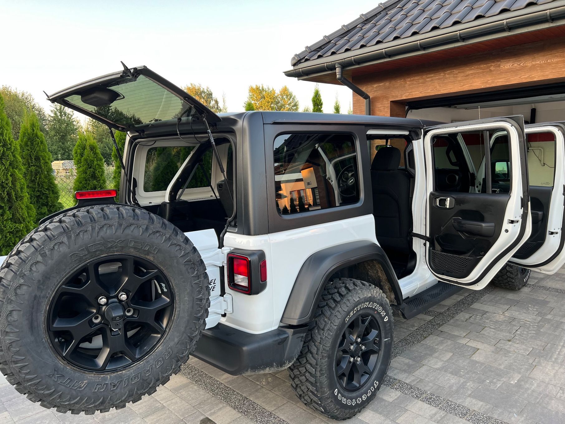 Jeep Wrangler Sprzedam Jeep Wrangler