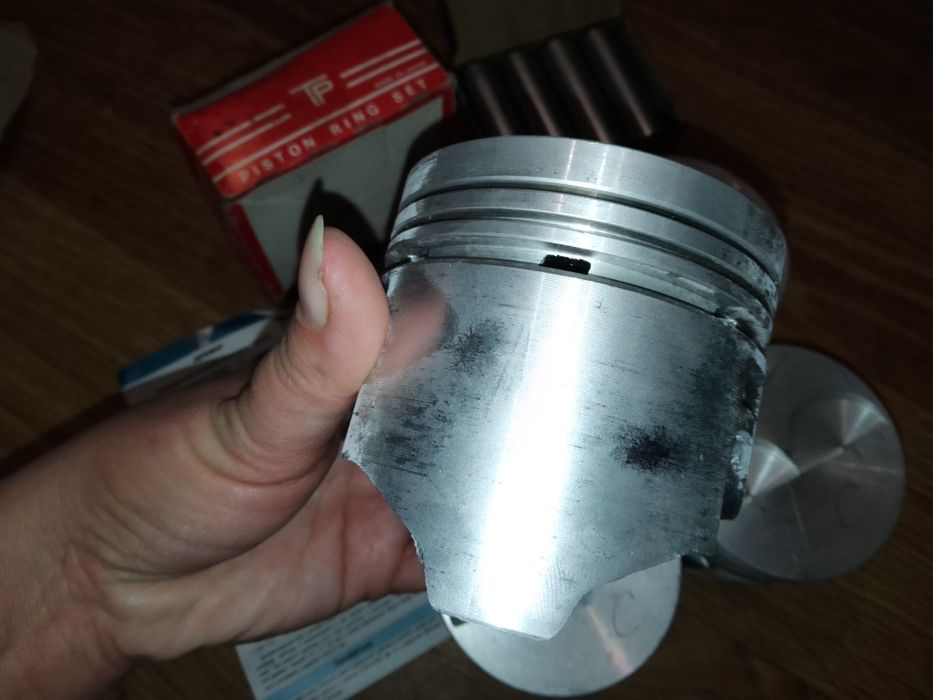 Поршня, кільця, пальці Автрамат 80,5