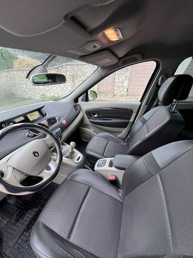 Renault Scenic*1.9diesel*130ps*2011r*full opcja*skóra*navi*alufegi*