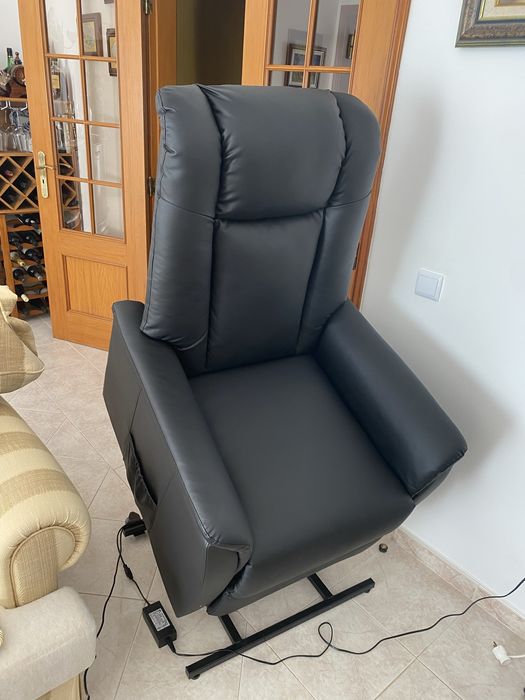 Poltrona reclinavel electrica Conforama como nova