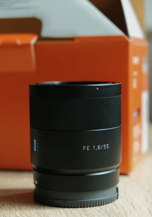 Sony FE 55mm f1.8 ZA CarlZeiss.