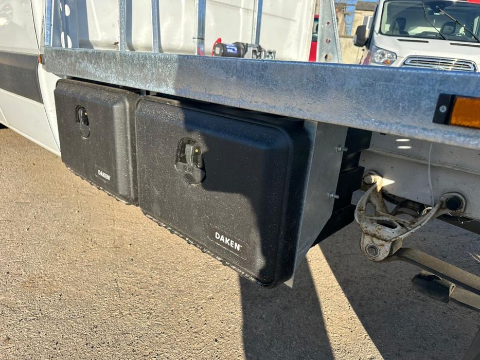 Автоевакуатор Sprinter316