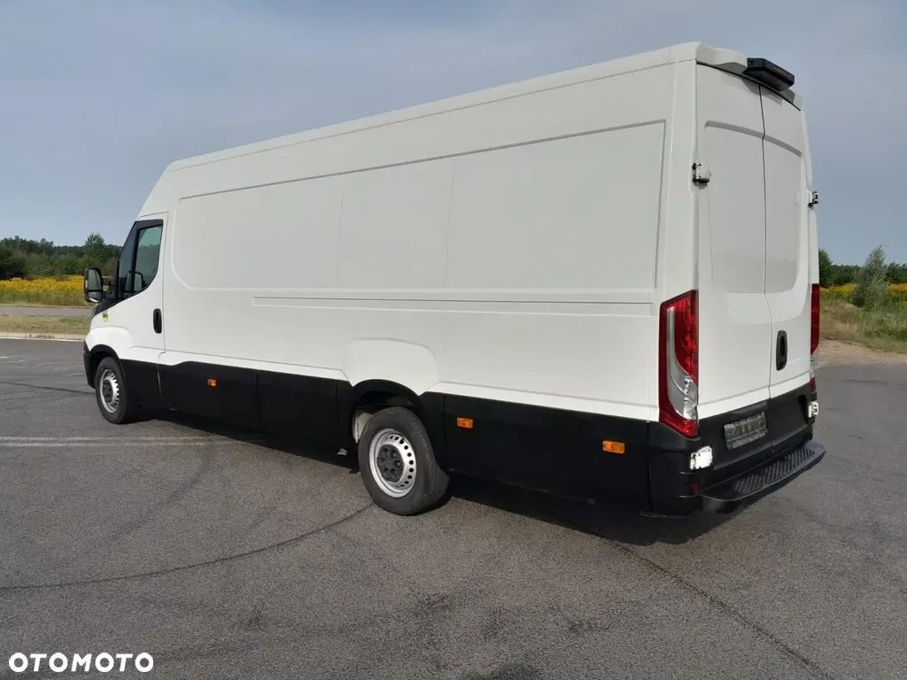 Iveco Daily  35s16 Maxi Blaszak L4H2 Hi-Matic